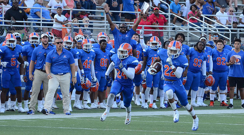 Louisiana College sideline celebration